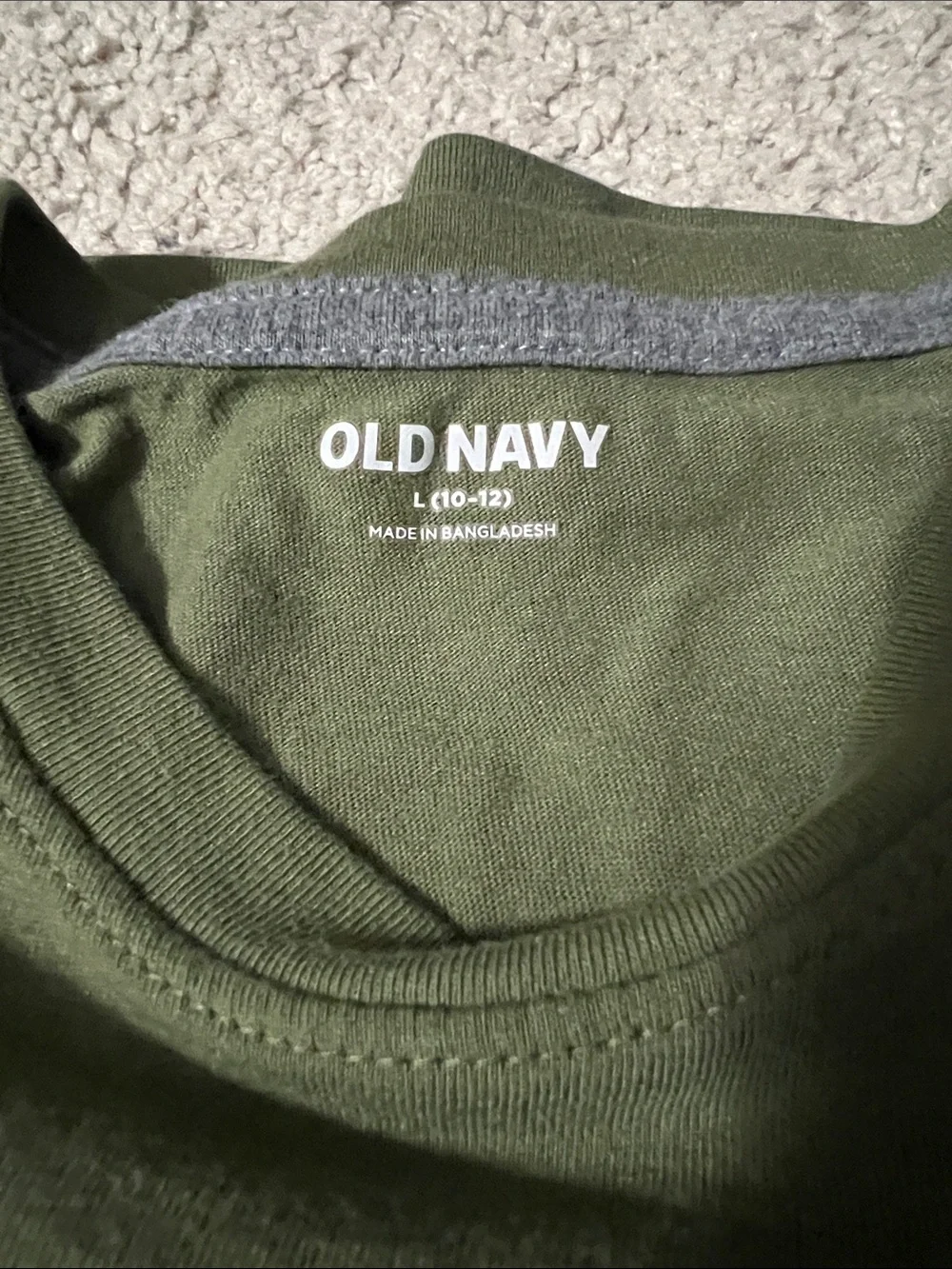 Old Navy Lot of 6 Long Sleeve Crew Neck Tees